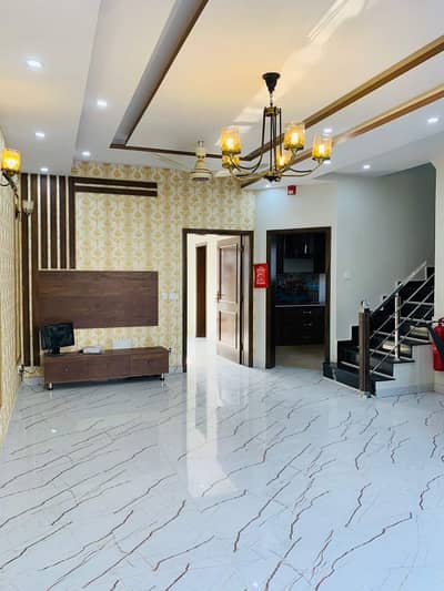 5 MARLA ULTRA MODERN HOUSE FOR SELL IN DHA 9 TOWN