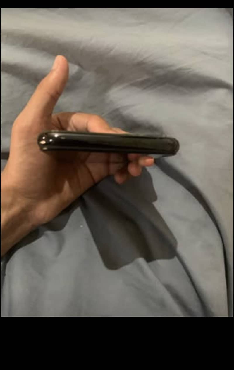 Apple iPhone 11 Pro 5