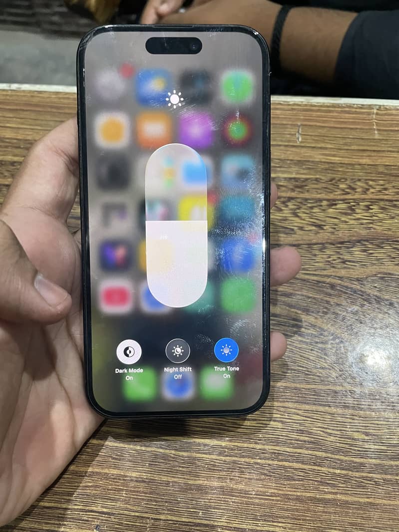 Apple iPhone 15 5