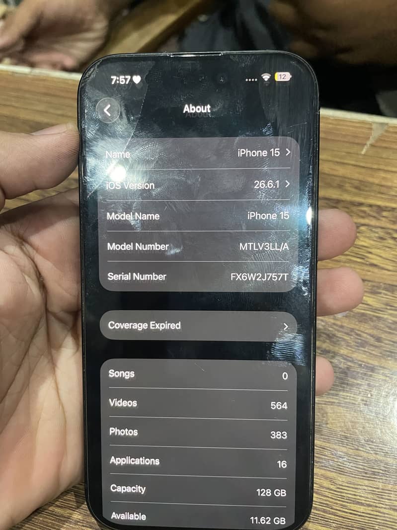 Apple iPhone 15 11