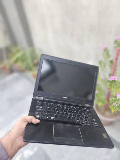 Dell latitude 9270M 500GB SSD