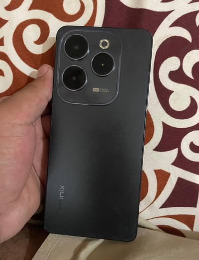 Infinix Hot 40 Pro