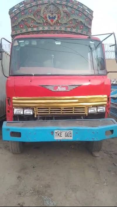Hino Truck Container Loading