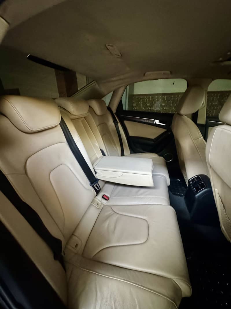 Audi A4 2014 8