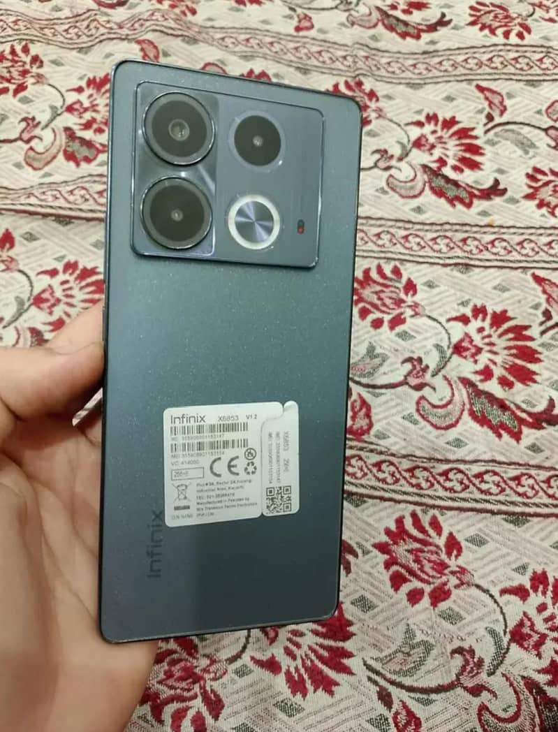 Infinix Note 40 0