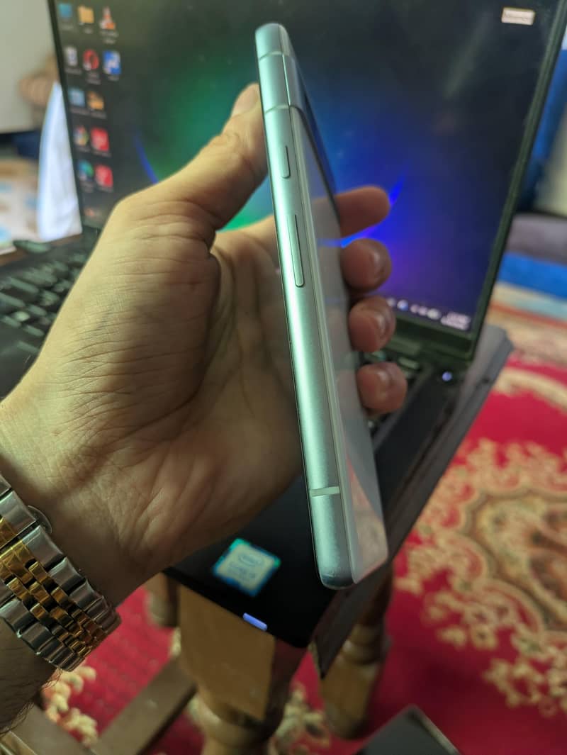 Google Pixel 7a 1