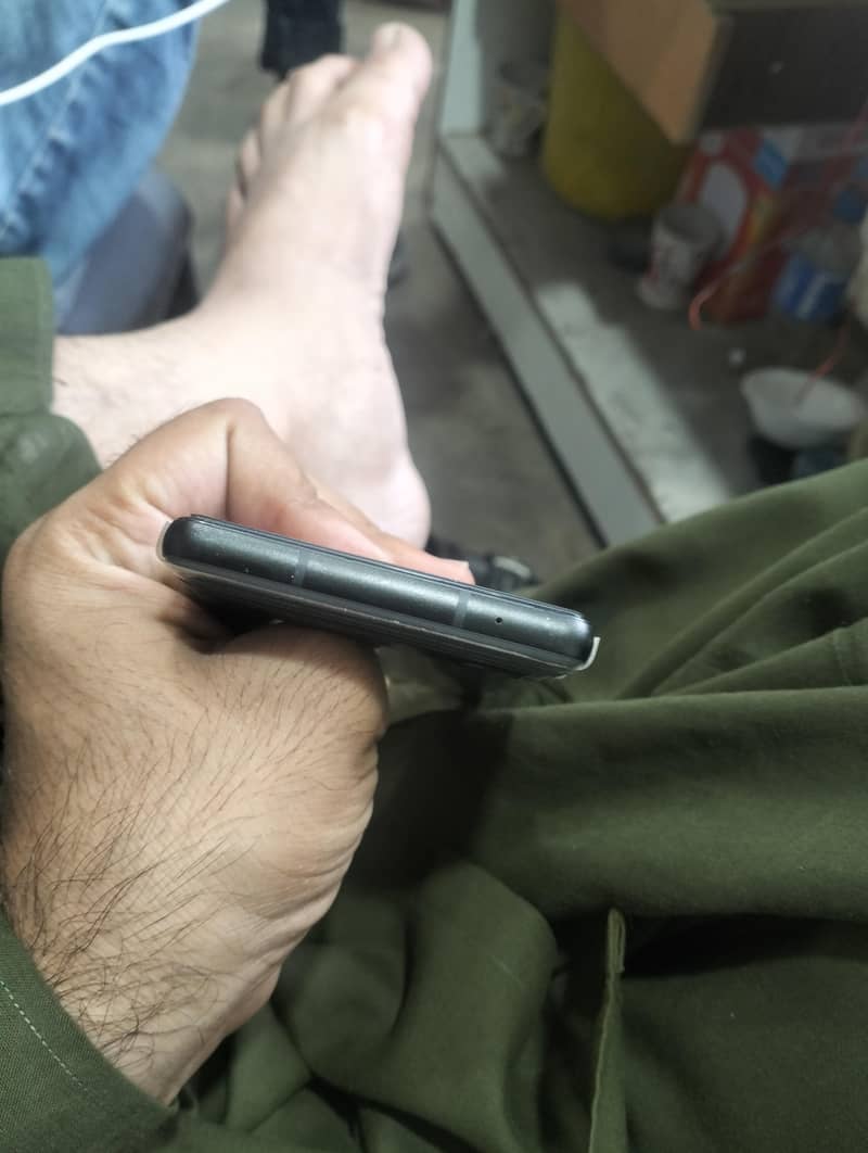 Google Pixel 6a 1