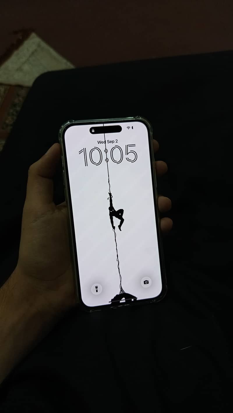 Apple iPhone 15 plus 4