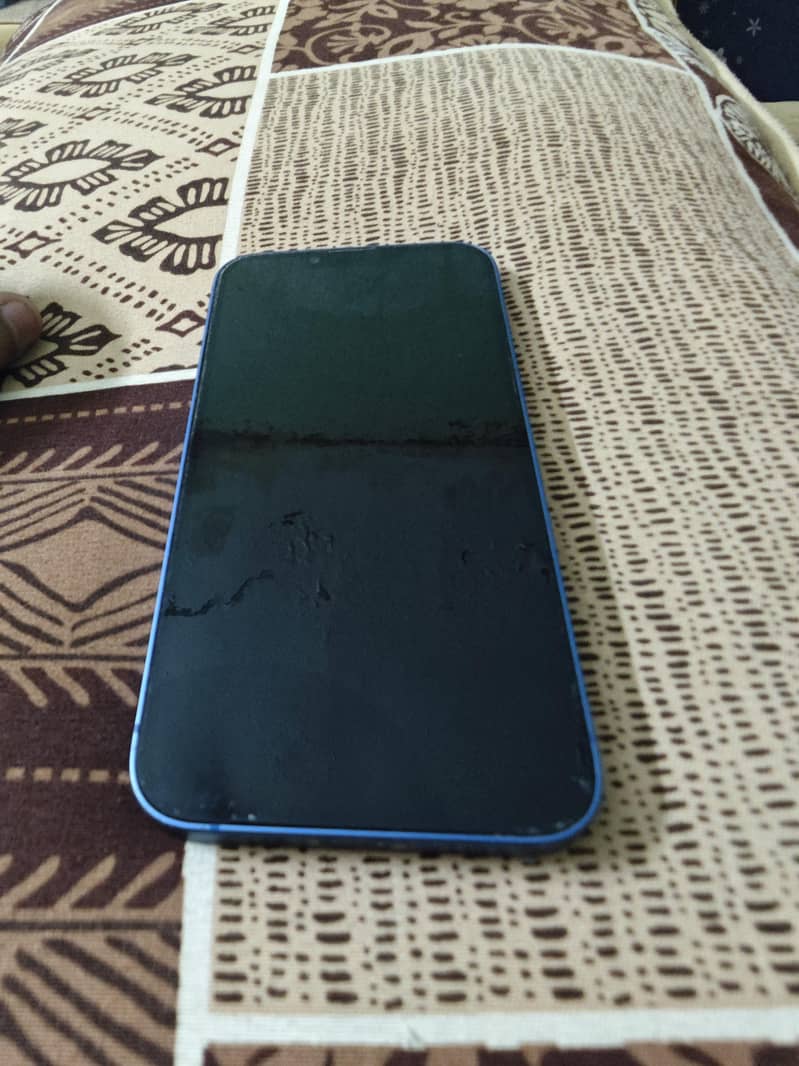 Apple iPhone 13 1
