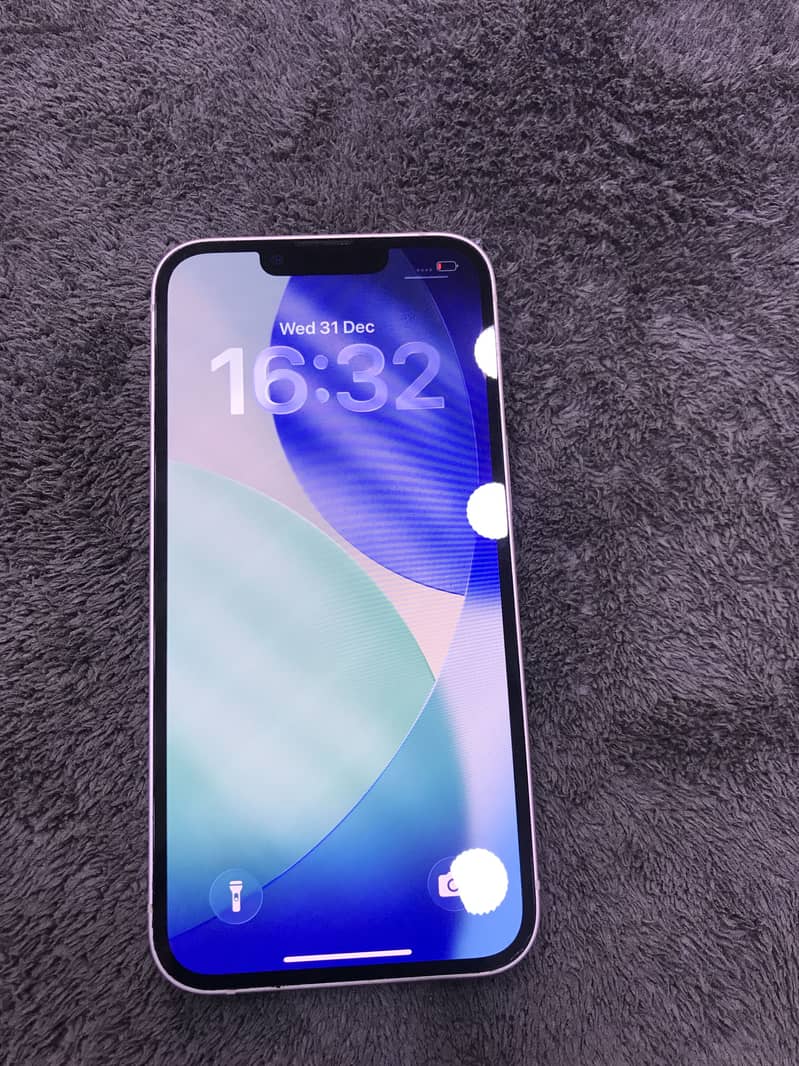 Apple iPhone 13 1