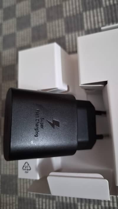 Samsung 25W Charger