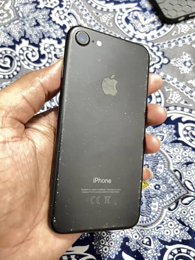 Apple iPhone 7