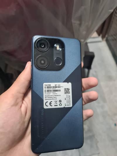 Tecno spark go 2023 with complete box for sale