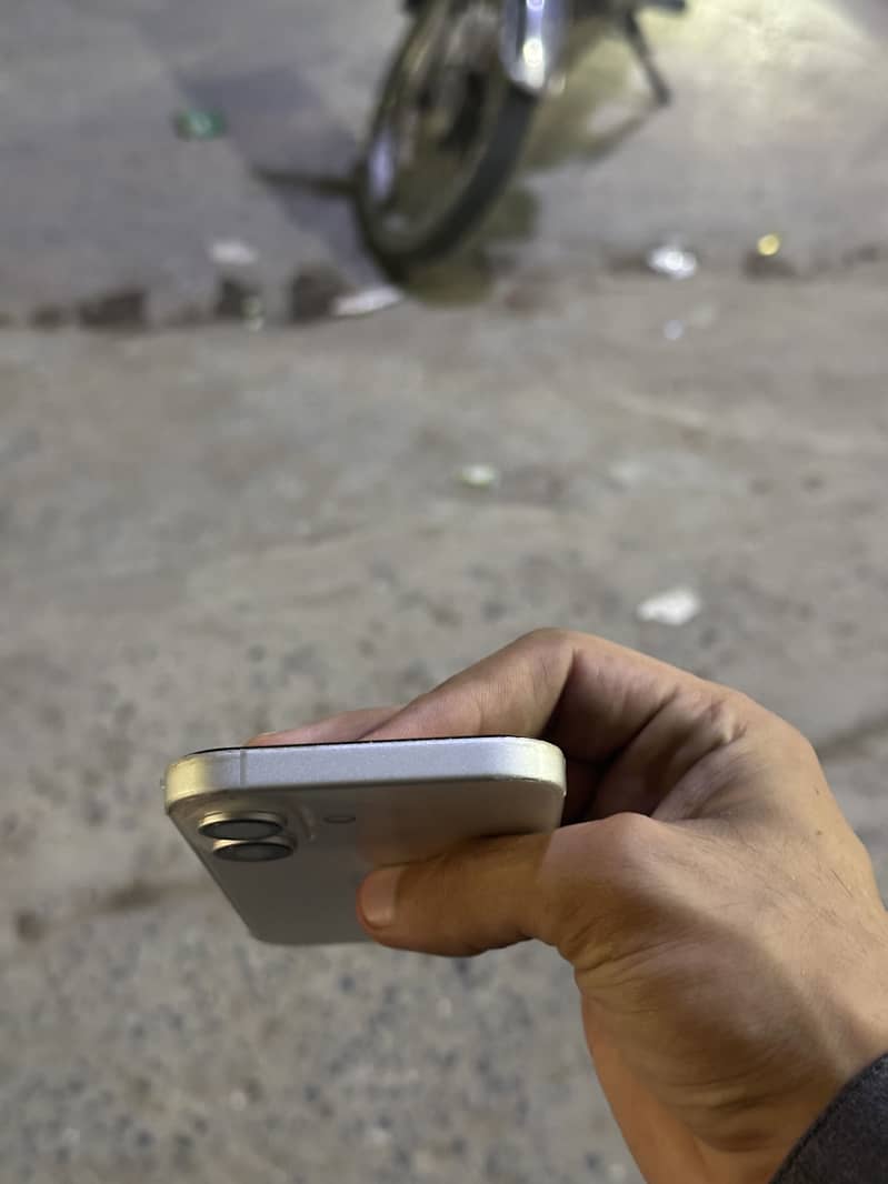 Apple iPhone 17 2