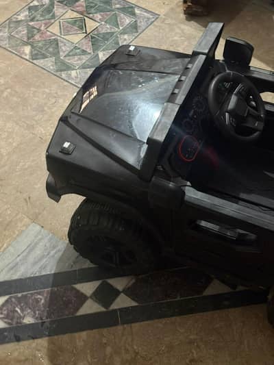 g wagon shape charging car black color all working