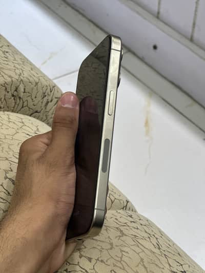 Apple iPhone 15 Pro