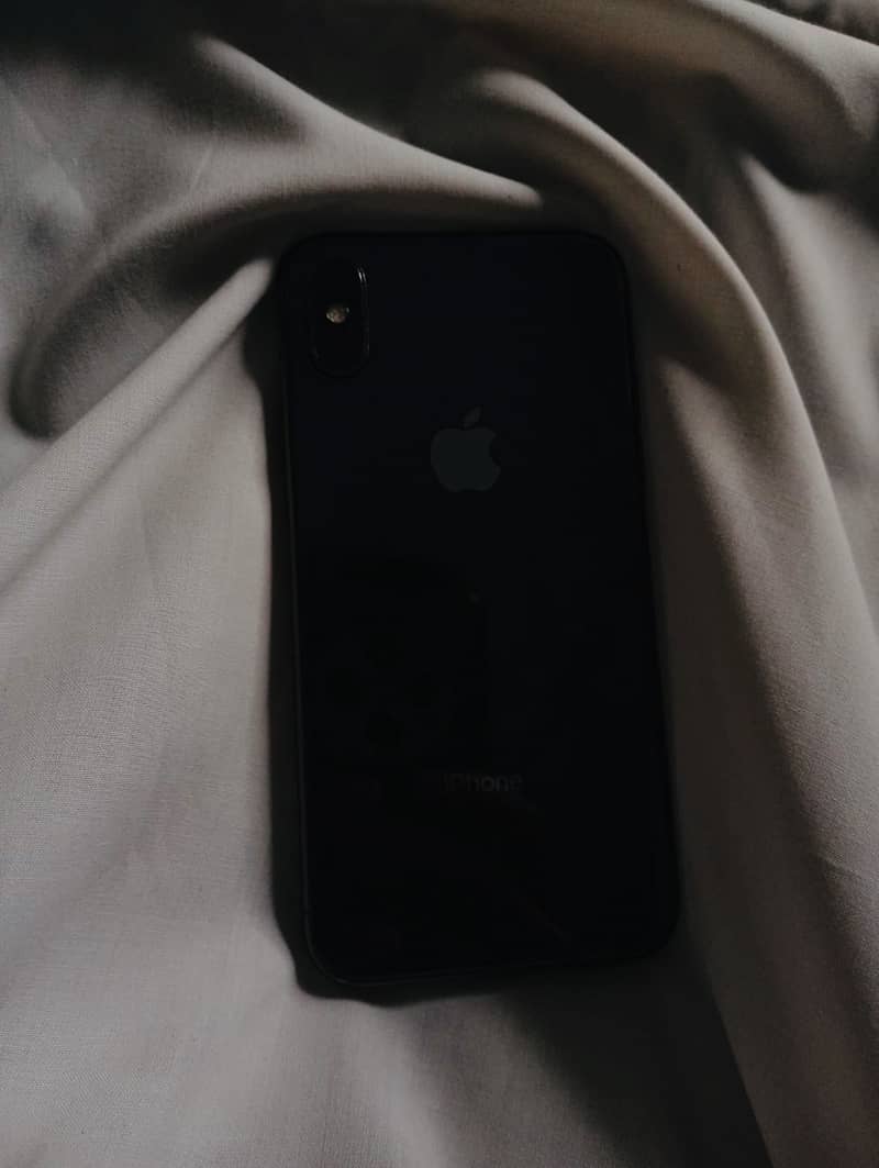Apple iPhone X 0
