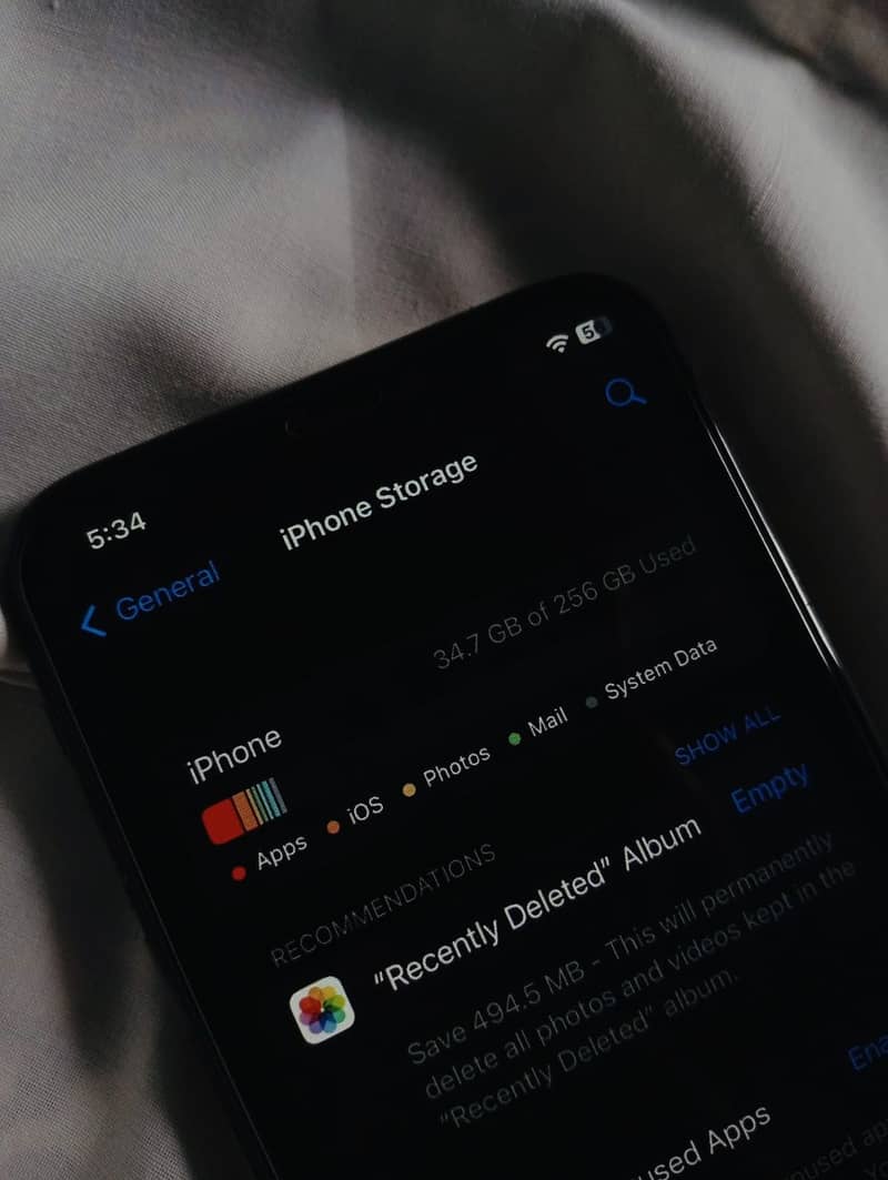 Apple iPhone X 3