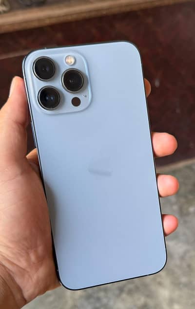 urgent selling of Apple iPhone 13 Pro Max