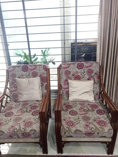 used sofa with good condition