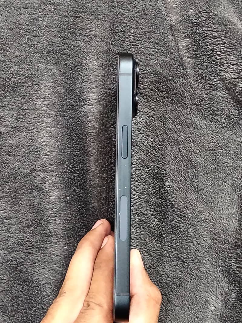 iPhone 14 JV 3