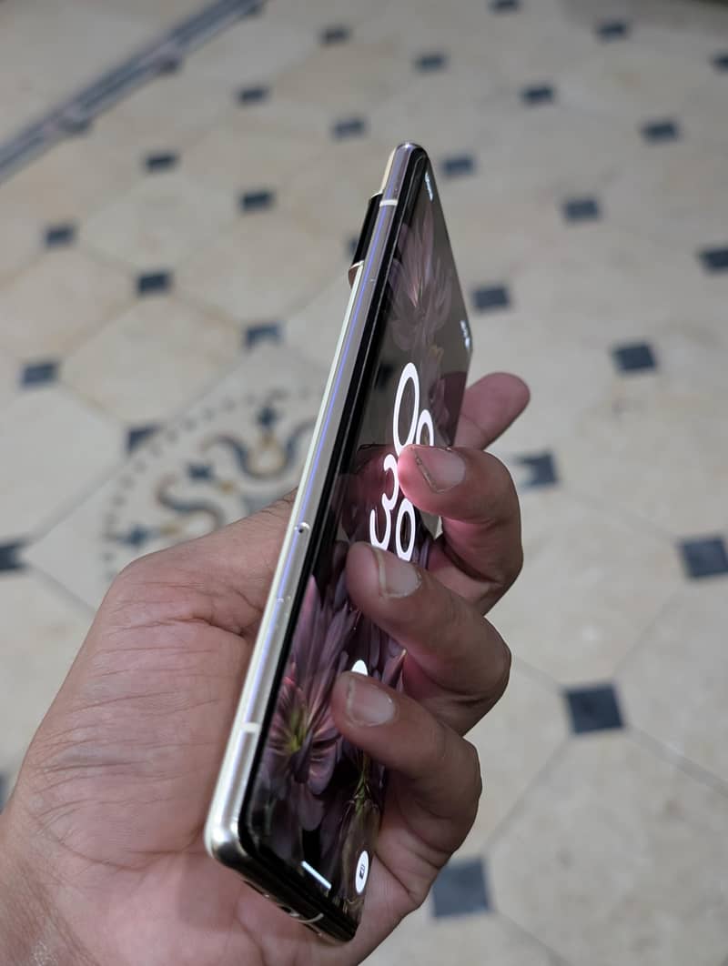 Google Pixel 6 Pro 4