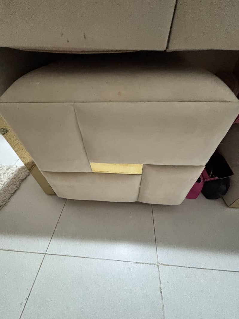 Room set 1