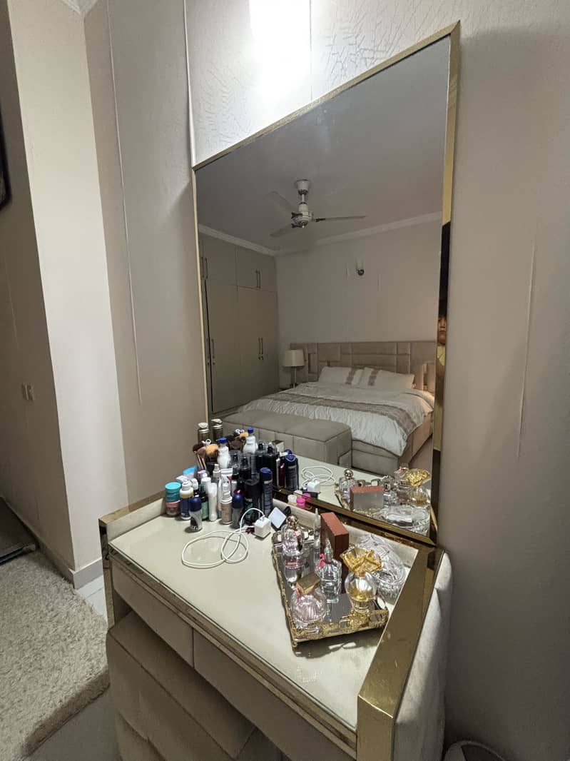Room set 2