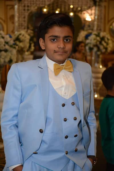 Suit for men