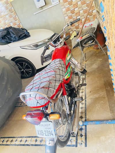 1 hand used bike ha new tray ha or