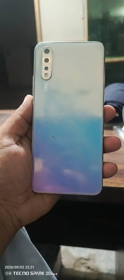 Vivo S1