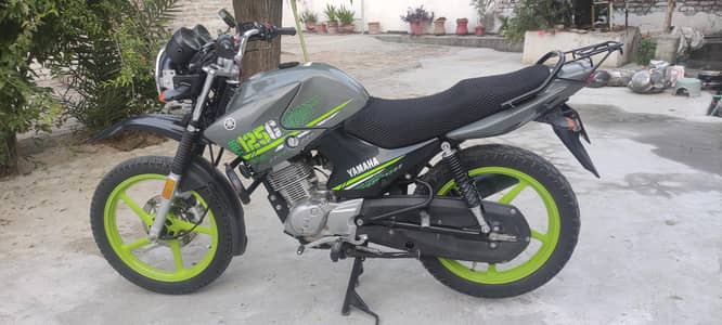 YBR125