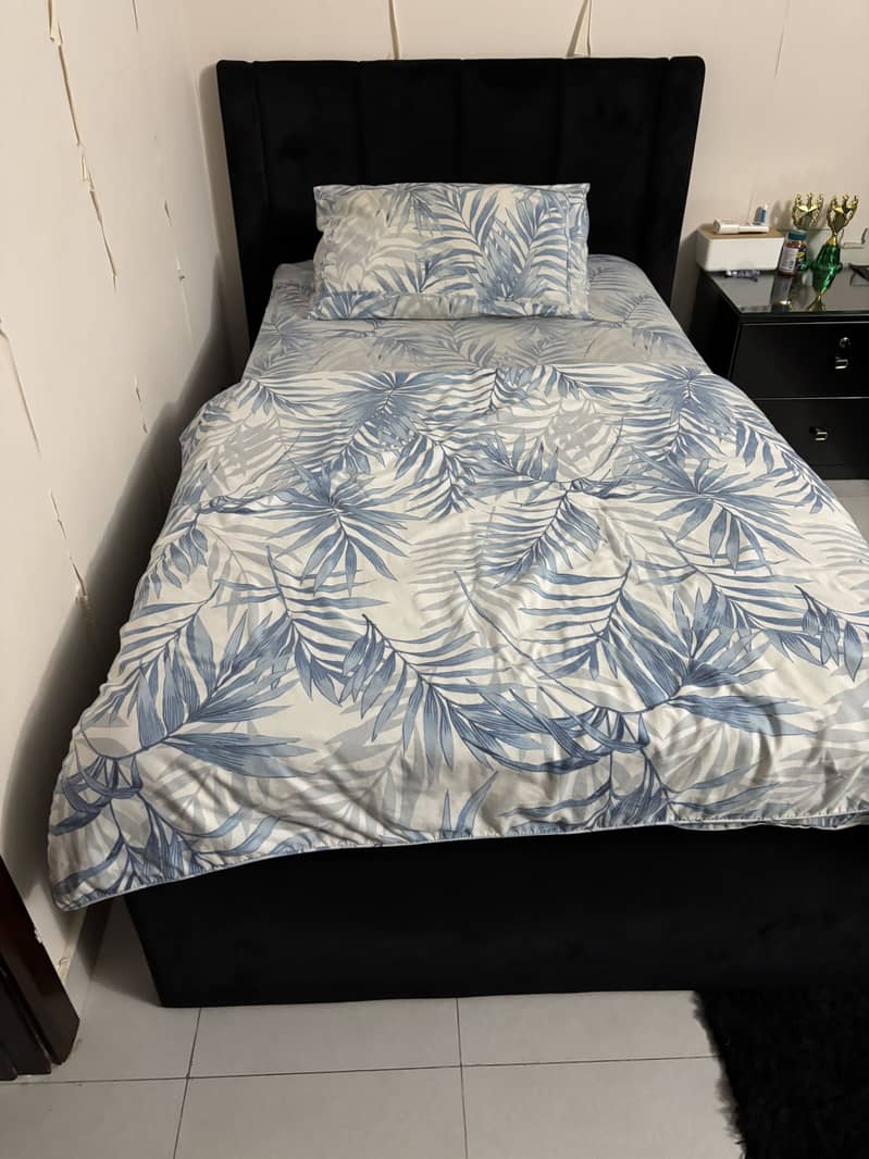 Single bed room 3