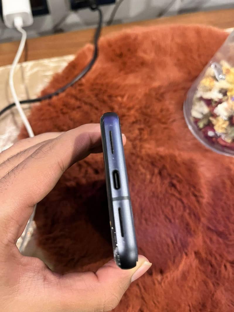 Google Pixel 8 3