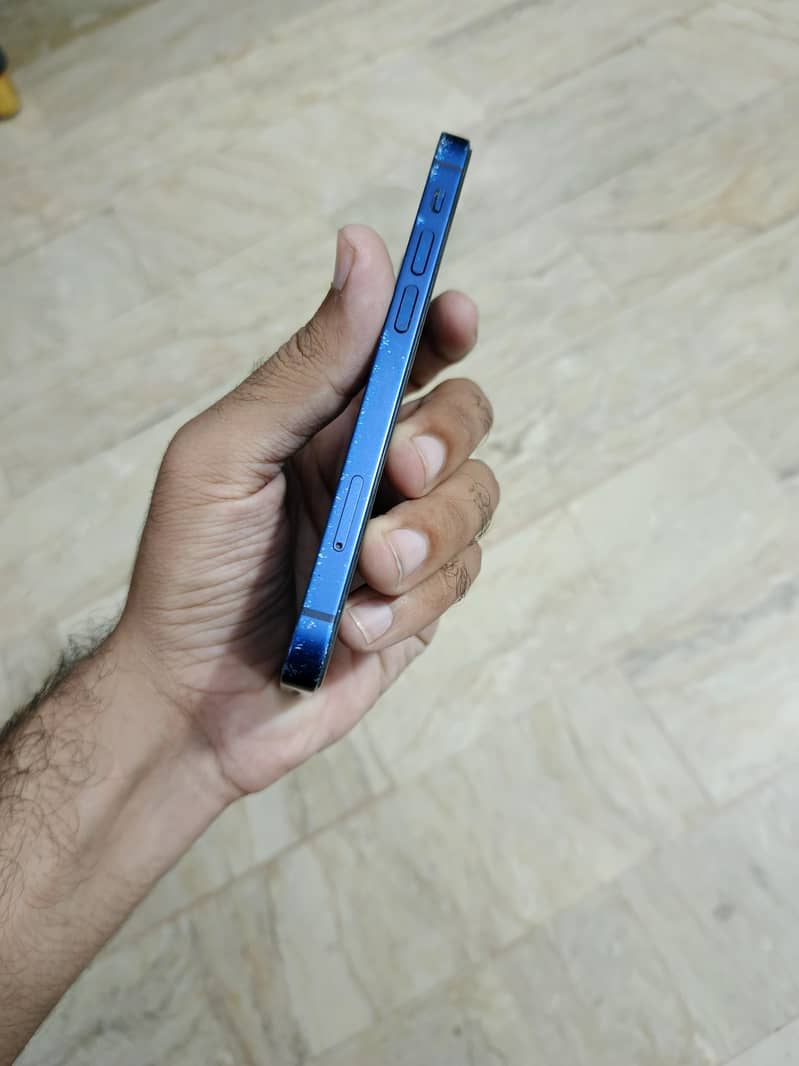 iPhone 12 mini 7