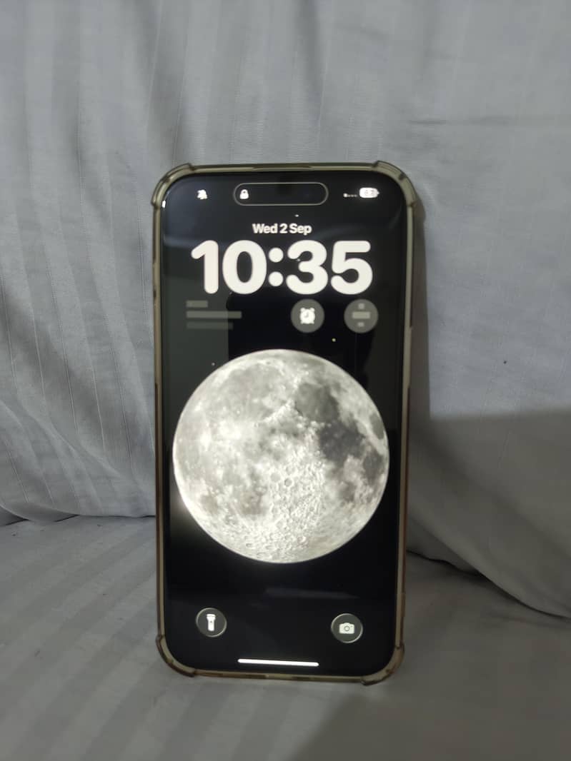 Apple iPhone 15 Pro Max 1