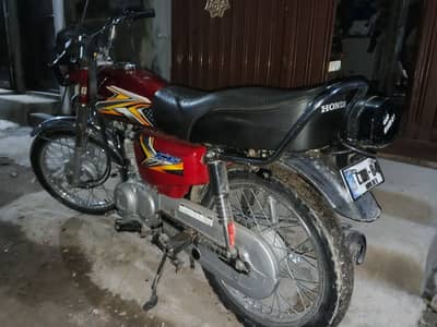Honda CG 125 2025