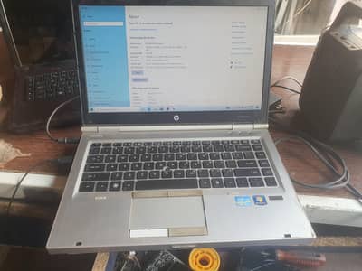 Laptop for sale RAM 8GB ROOM 500GB