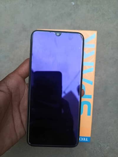 Tecno Spark 8C