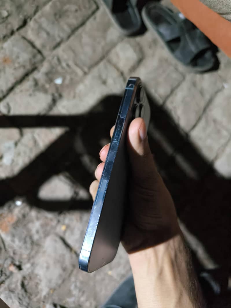 Apple iPhone 13 Pro Max 7