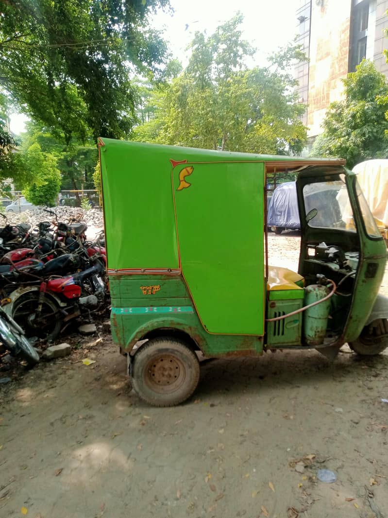 Auto Rickshaws 2013 Model 4