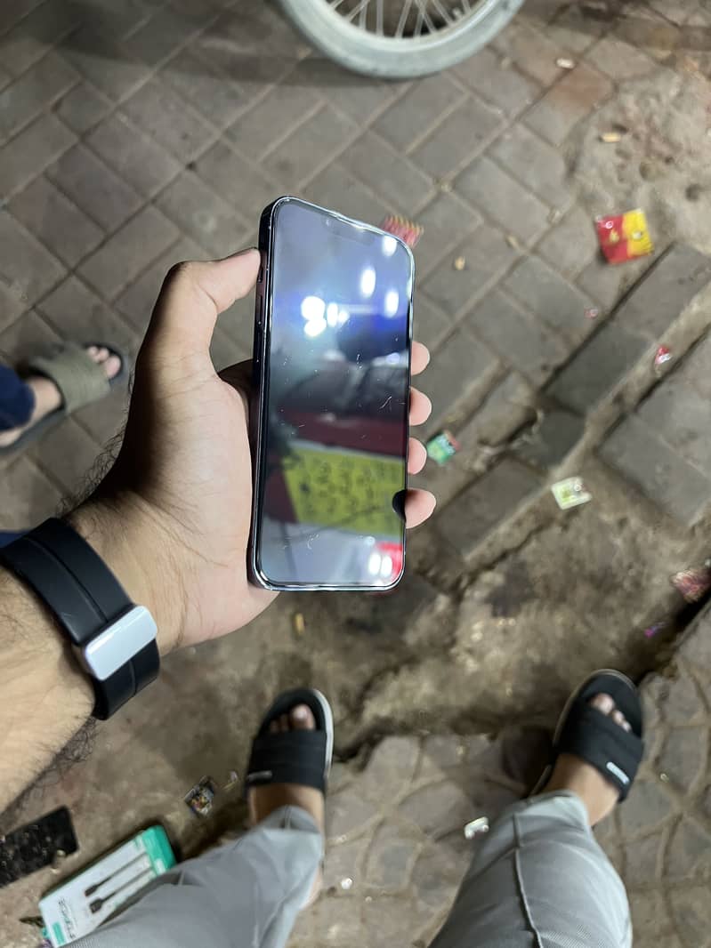 Apple iPhone 13 Pro 6