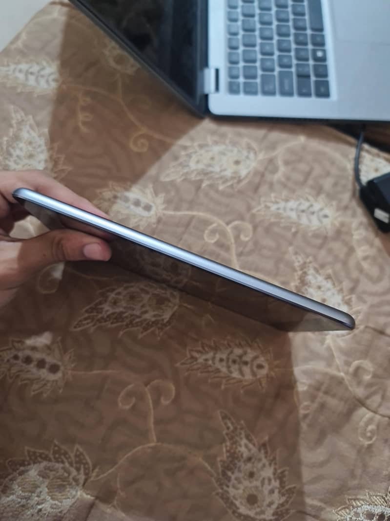iPad mini 2 4