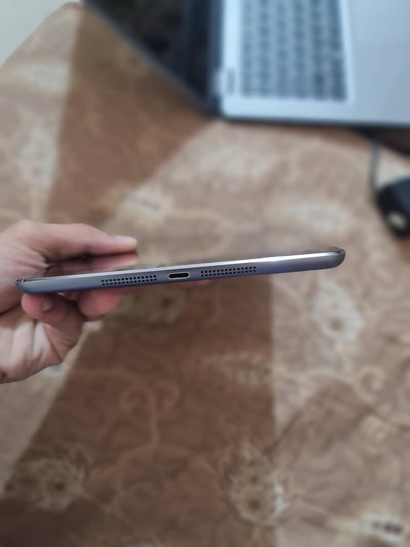 iPad mini 2 5
