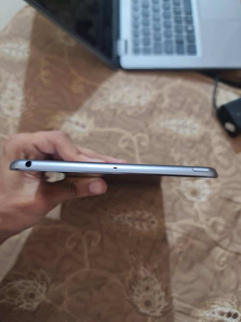 iPad mini 2 6