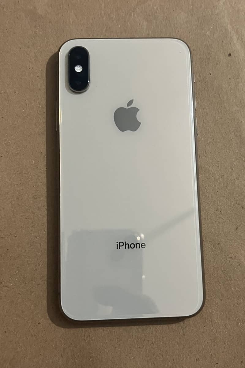 Apple iPhone XS 7