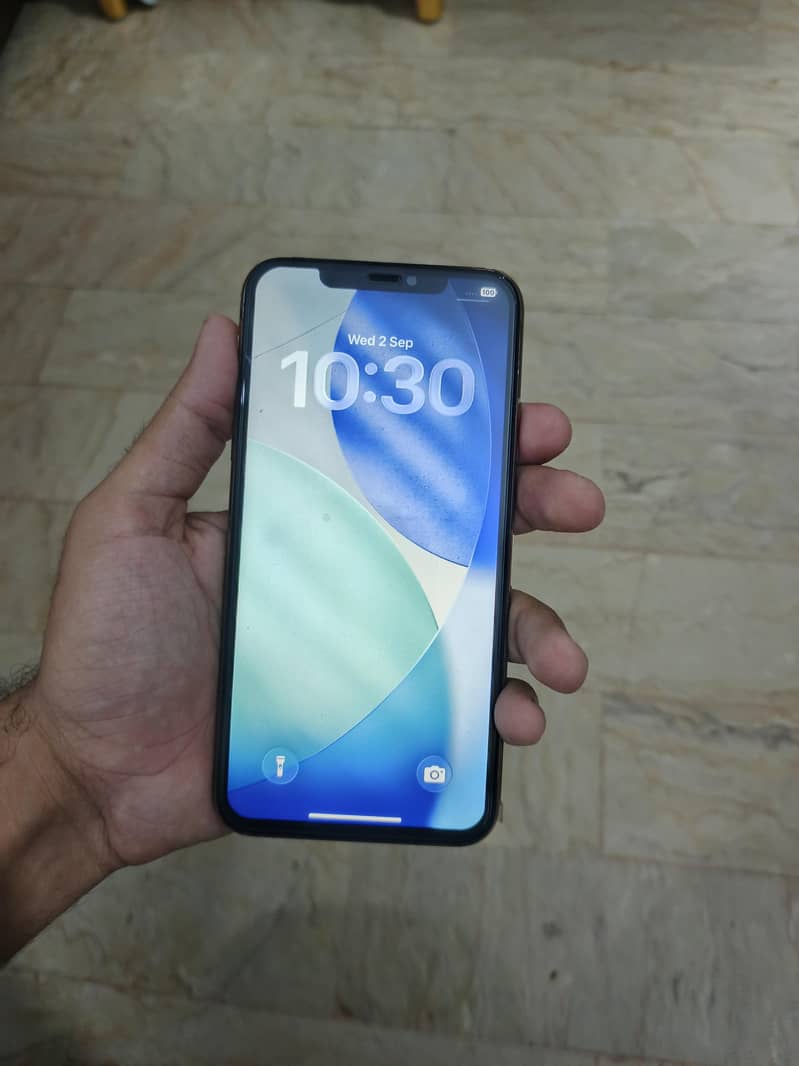 iPhone 11 Pro Max 11