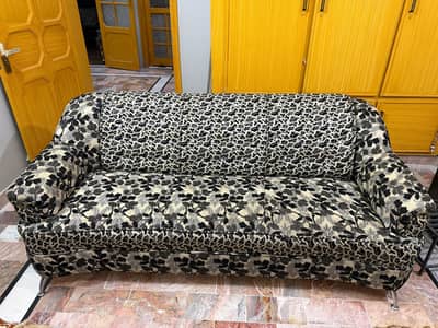 sofa set in good condition
