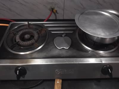 kitchen stove 2 year used