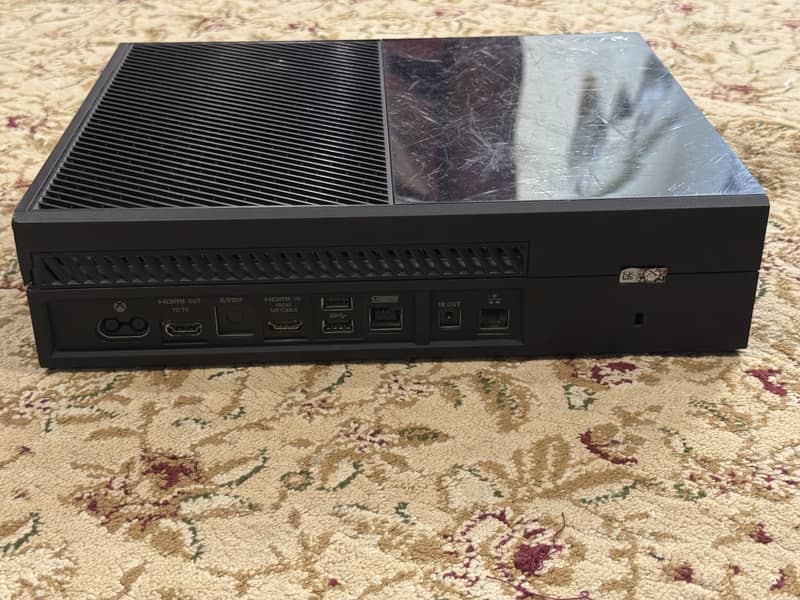 X BOX One 3